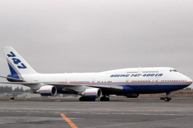boeing-747-400.jpg